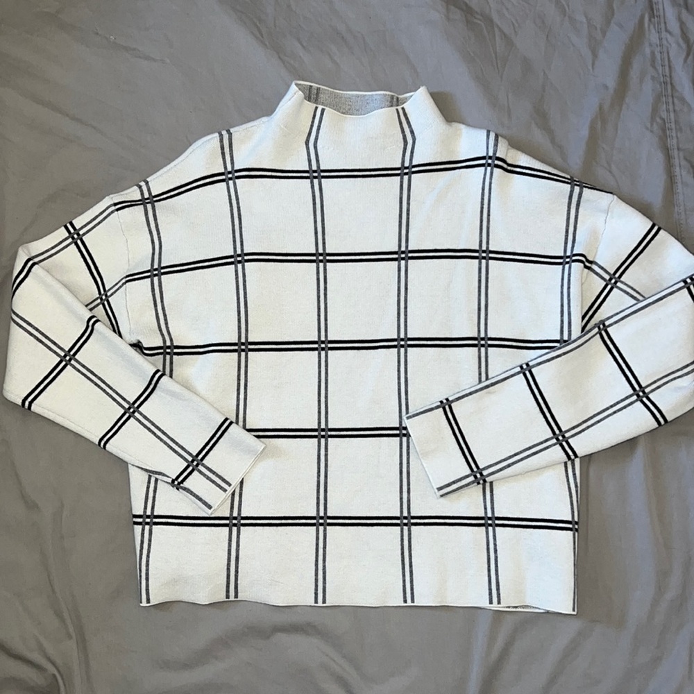 Super soft cropped sweater
